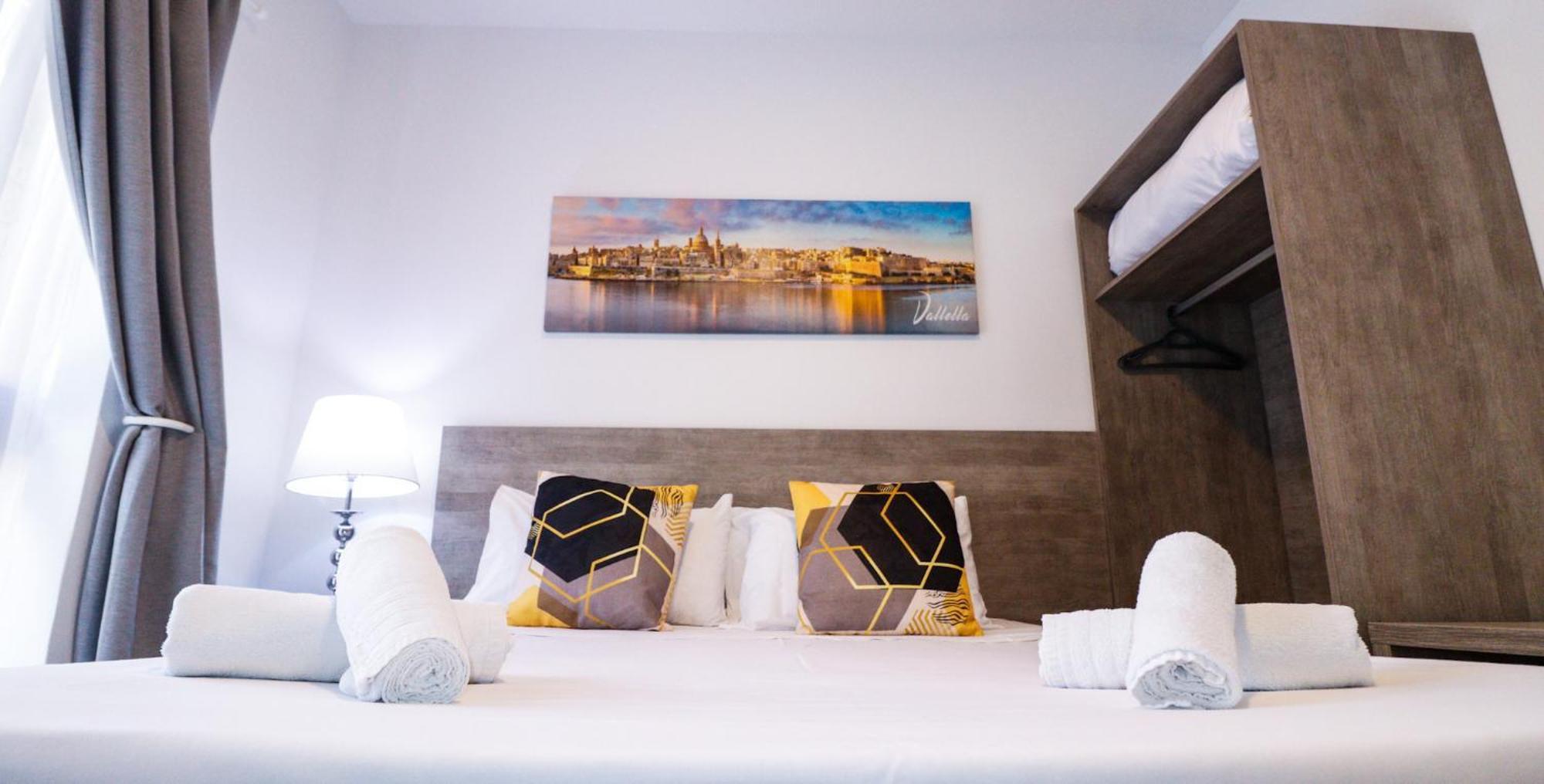 Napoli Suites Studios Aparthotel San Julián Exterior foto
